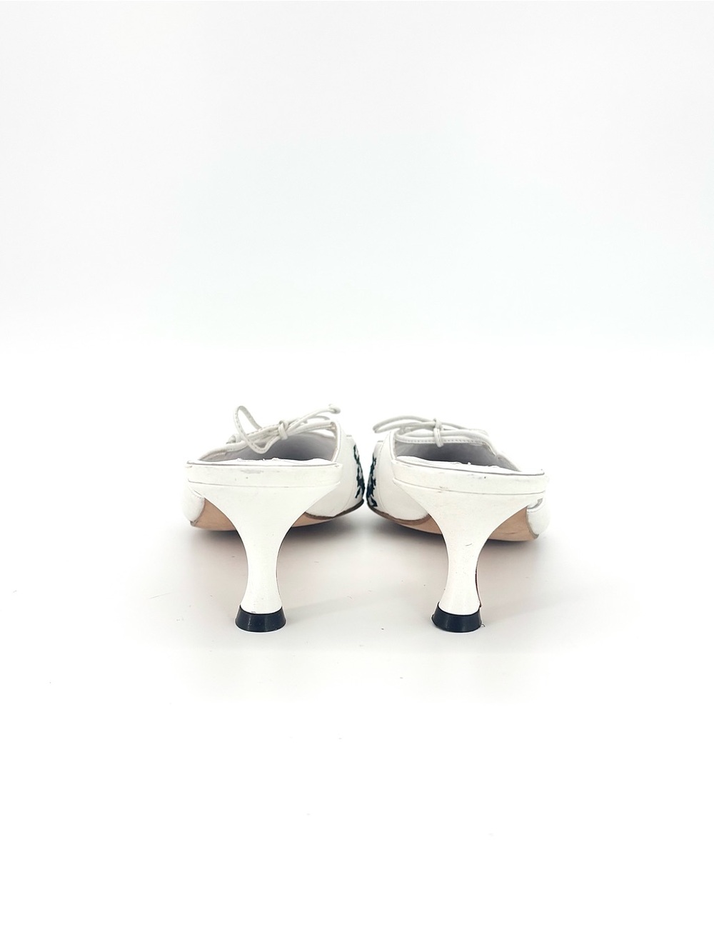 Manolo Blahnik Vintage Houndstooth Bow Pointed Toe Mules Sandals 38.5 - Picture 3 of 8